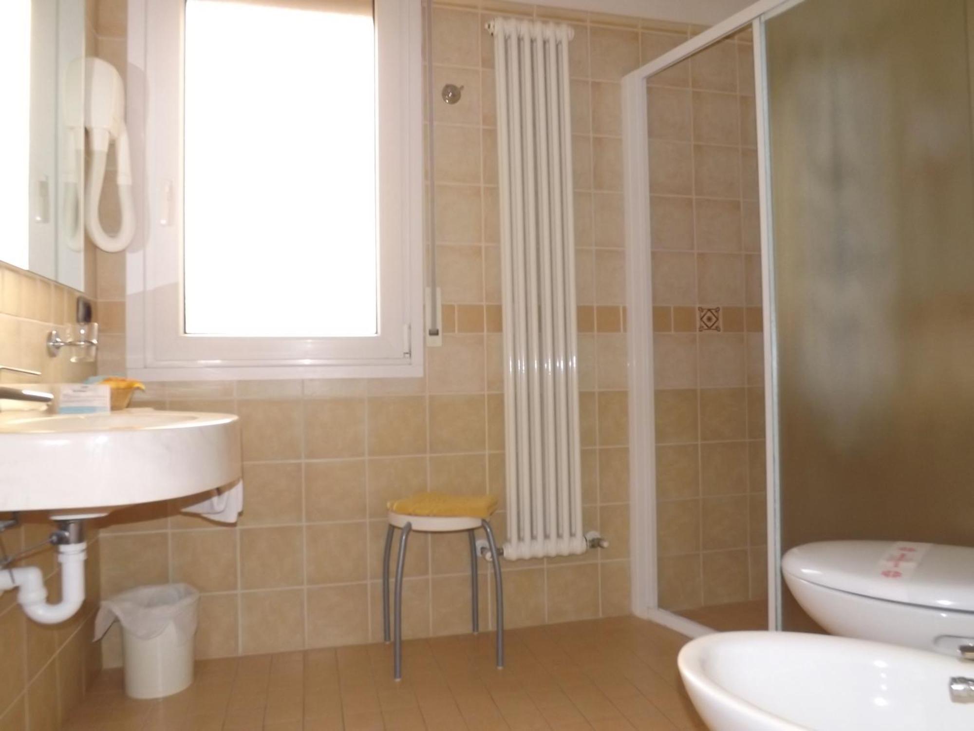 Hotel San Giorgio Savoia Bellaria-Igea Marina Habitación foto