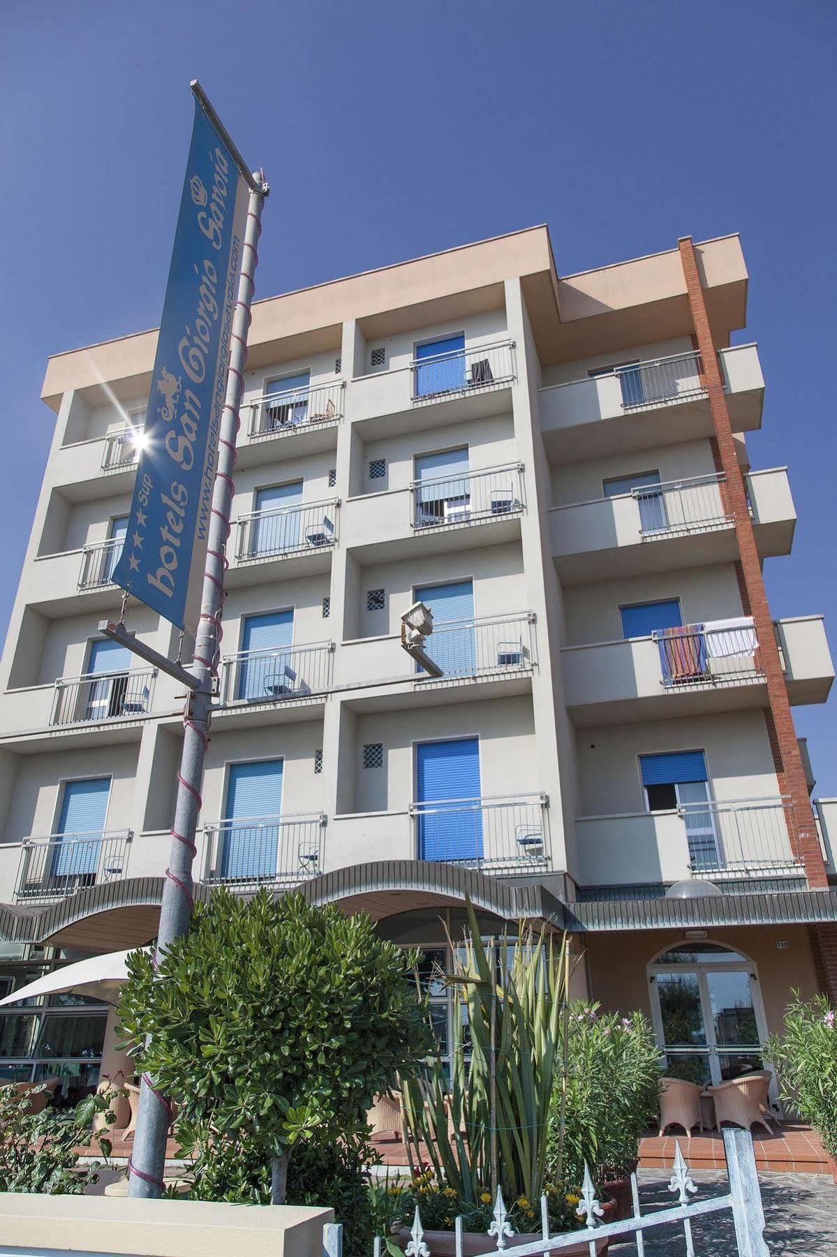 Hotel San Giorgio Savoia Bellaria-Igea Marina Exterior foto